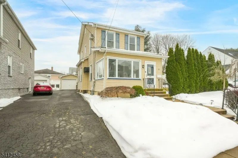 31 Emily Ave, Nutley, NJ 07110 - #2