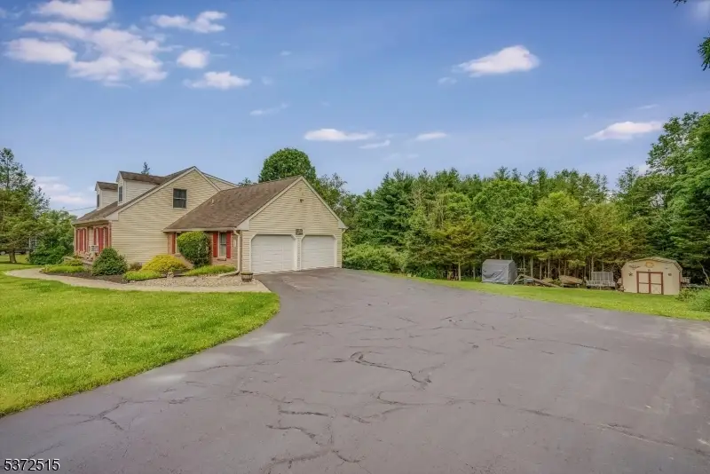 69 Lincoln Laurel Rd, Frelinghuysen, NJ 07860 - #3