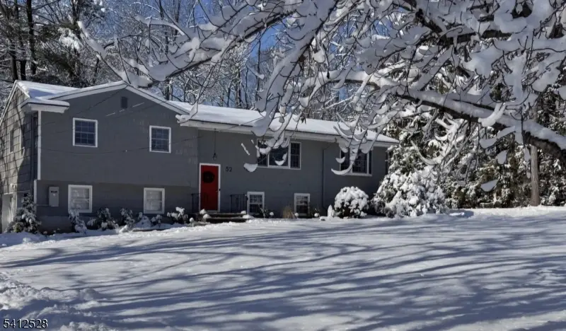 52 Valleyview Rd, Warren, NJ 07059 - #1