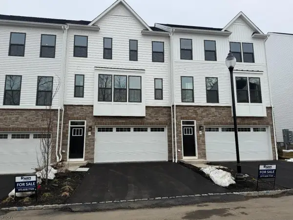 6 Lafayette Ln, Montville Twp., NJ 07082