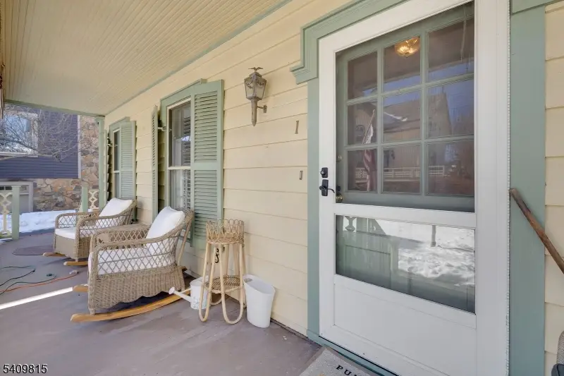 1 Murray Hill Sq #1, New Providence, NJ 07974 - #3