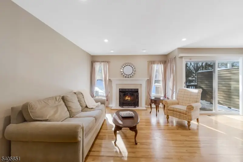 22 Stone Run Rd, The Hills, NJ 07921 - #3