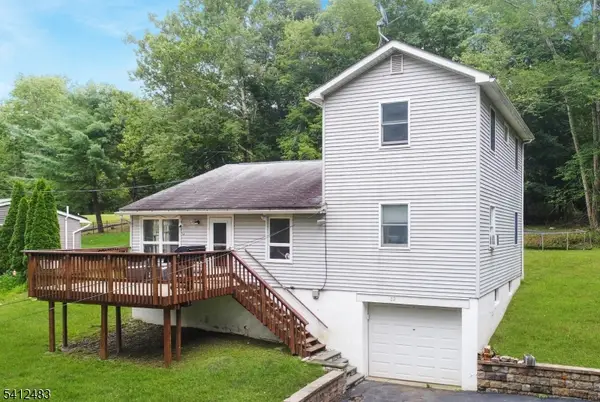 62 Ridgeway Ave, Hope Twp., NJ 07844