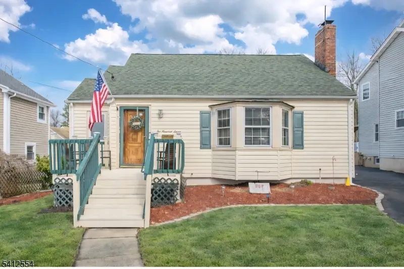 207 Westville Ave, Caldwell, NJ 07006 - #1