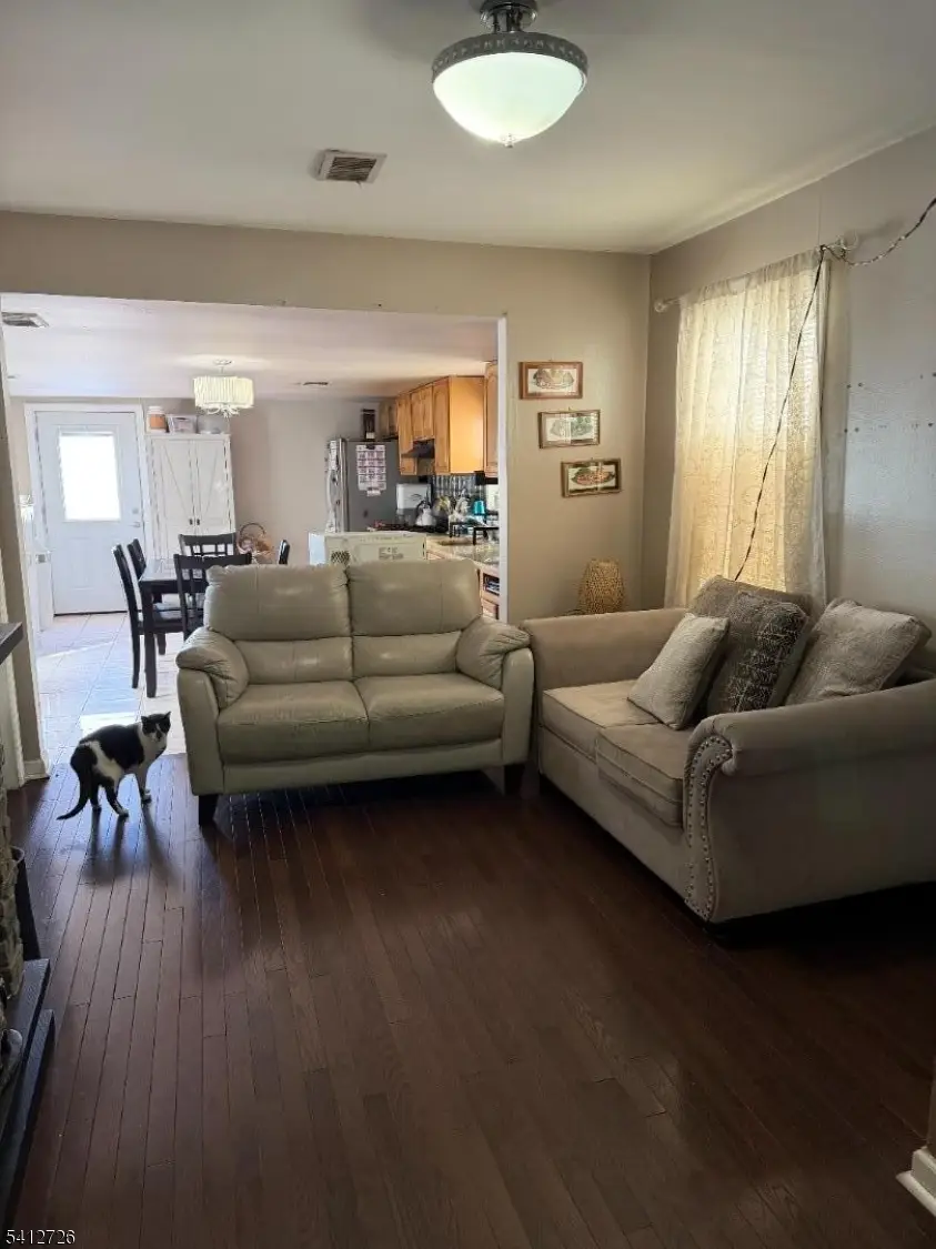 221 Center St, Elizabeth, NJ 07202 - #3