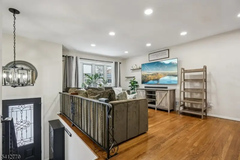 270 Clermont Ter, Union, NJ 07083 - #3