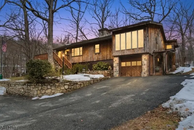 543 Lakeside Ave, Hopatcong, NJ 07821 - #1