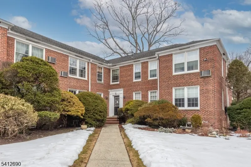 101 Gates Ave #A2, Montclair, NJ 07042 - #1