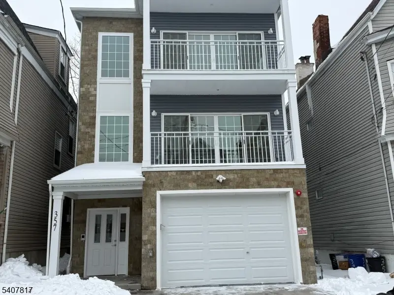 357-359 S 11th St, Newark, NJ 07103 - #1