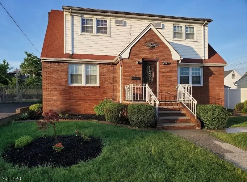 224 Rossiter Ave, Paterson, NJ 07502 - #3