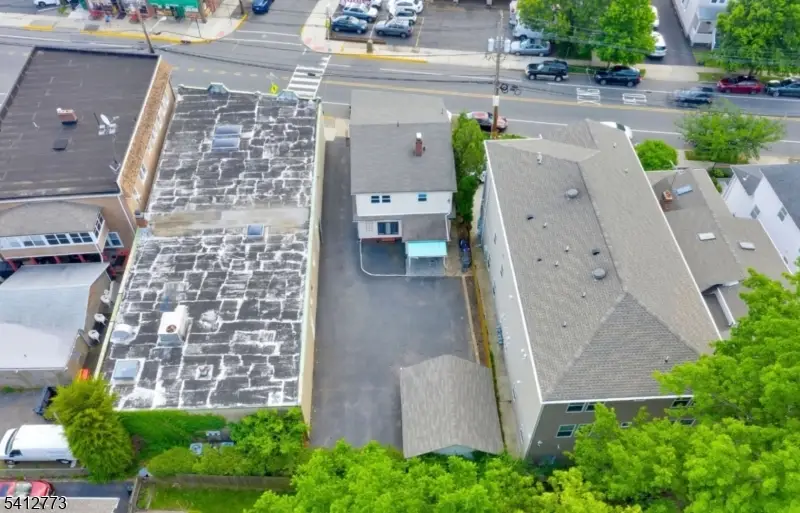 106 Broughton Ave, Bloomfield, NJ 07003 - #1