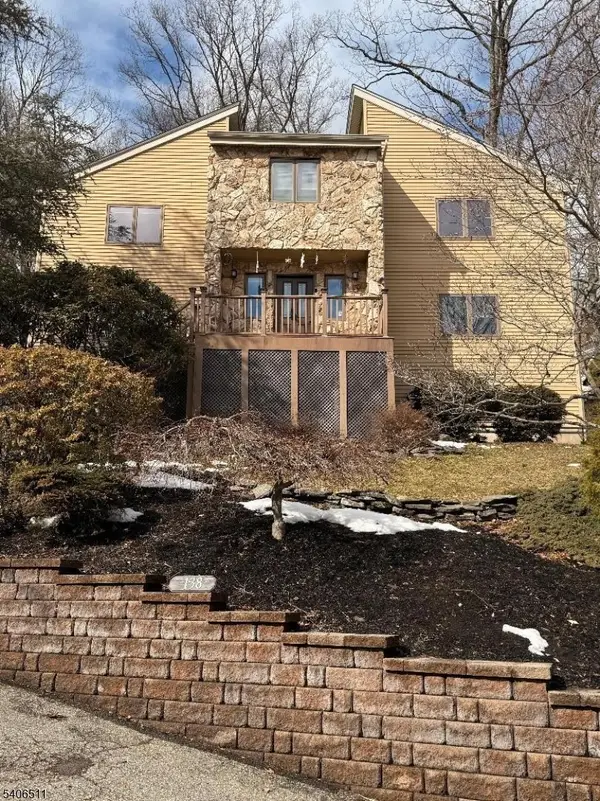 138 Shady Ln, Randolph Twp., NJ 07869