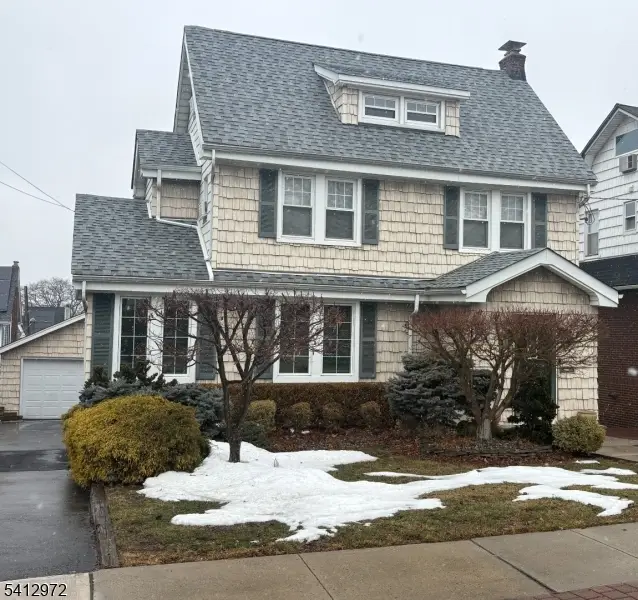 5 Hamilton Ave, Kearny, NJ 07032 - #1