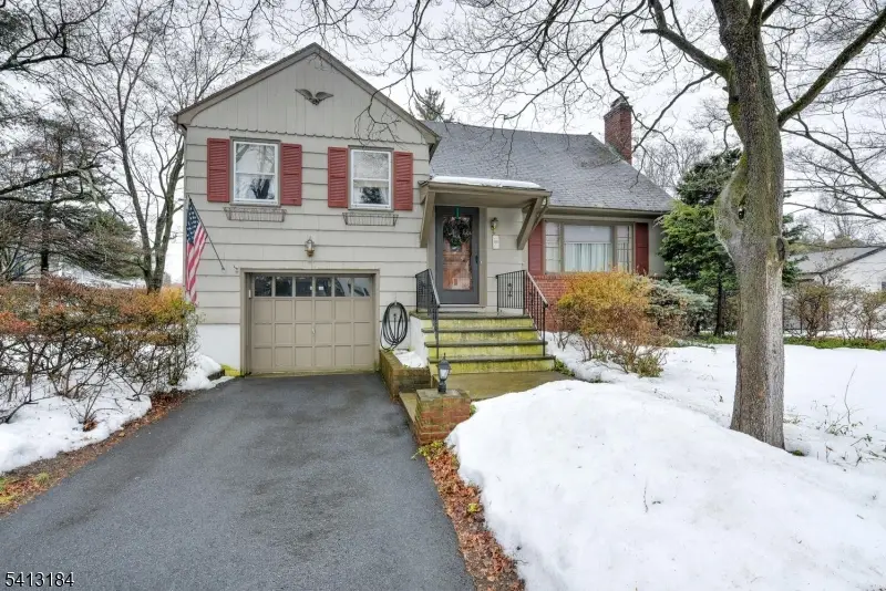 30 Perrin Dr, Wayne, NJ 07470 - #1