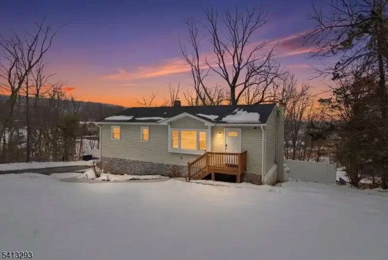 3 Gardenia Rd, Glenwood, NJ 07418 - #2