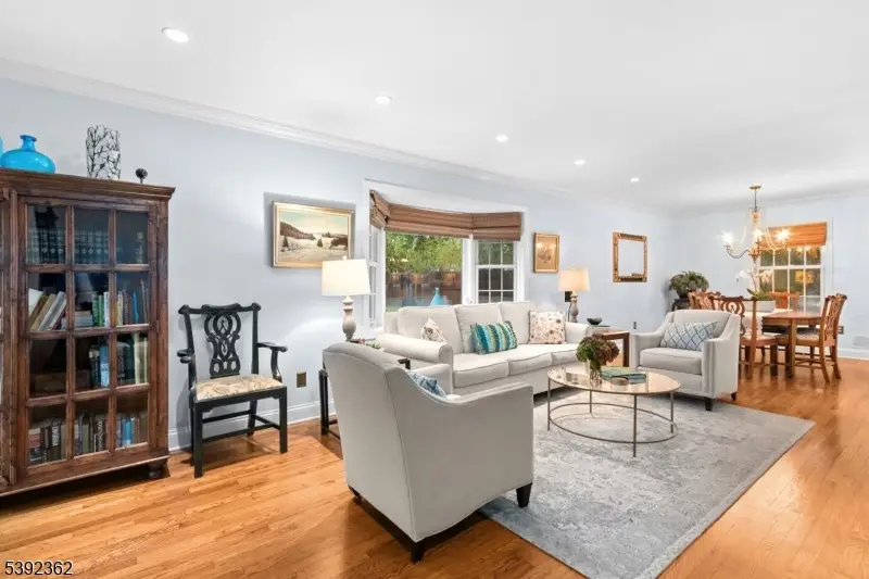 28 Morris Ave #G 4, Summit, NJ 07901 - #1