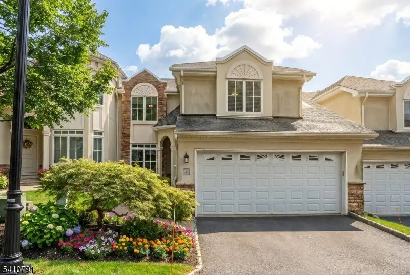 6 Keimel Ct, West Orange, NJ 07052 - #1