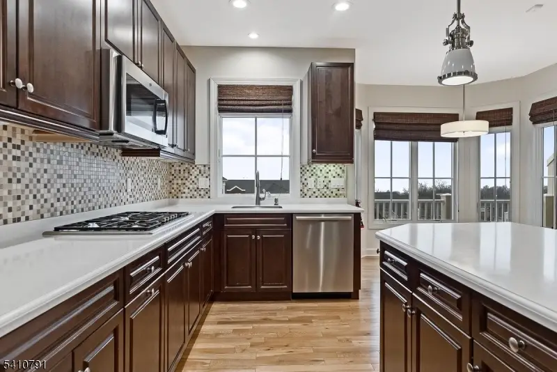 6 Keimel Ct, West Orange, NJ 07052 - #3