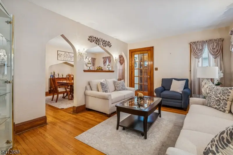 32 Fairview Pl, Belleville, NJ 07109 - #3