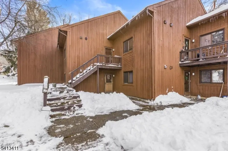 2 Squaw Valley Ct #6, Vernon Center, NJ 07462 - #2