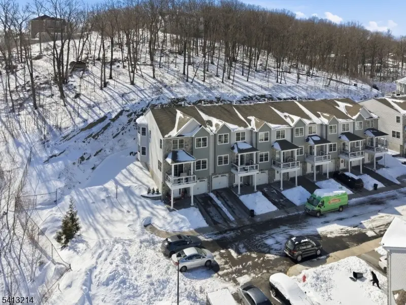 71 Halina Ln, Butler, NJ 07405 - #2