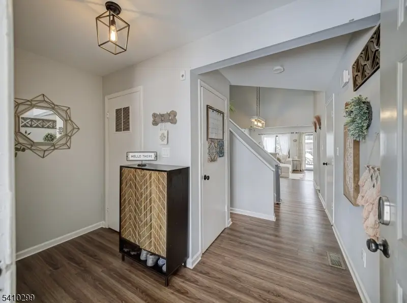 23 Otis Pl, Verona, NJ 07044 - #2