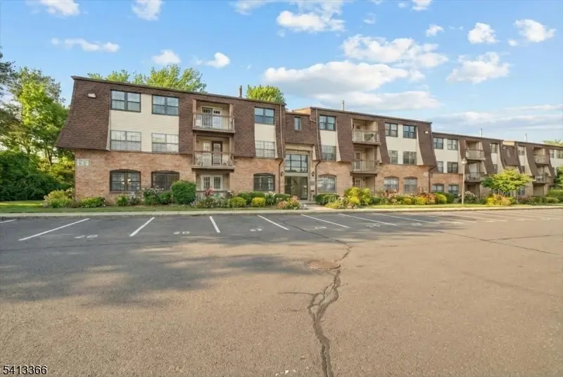 209 Green Hollow Dr, Iselin, NJ 08830 - #1