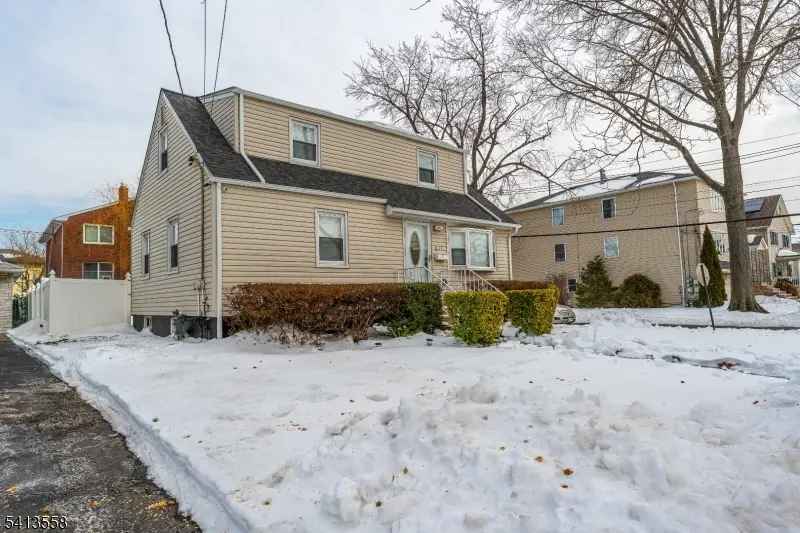 847 Dennis Pl, Linden, NJ 07036 - #2