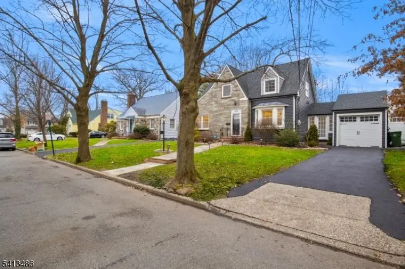 224 Swarthmore Rd, Linden, NJ 07036 - #3