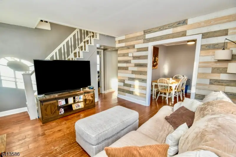 406 Morsetown Rd, West Milford, NJ 07480 - #2