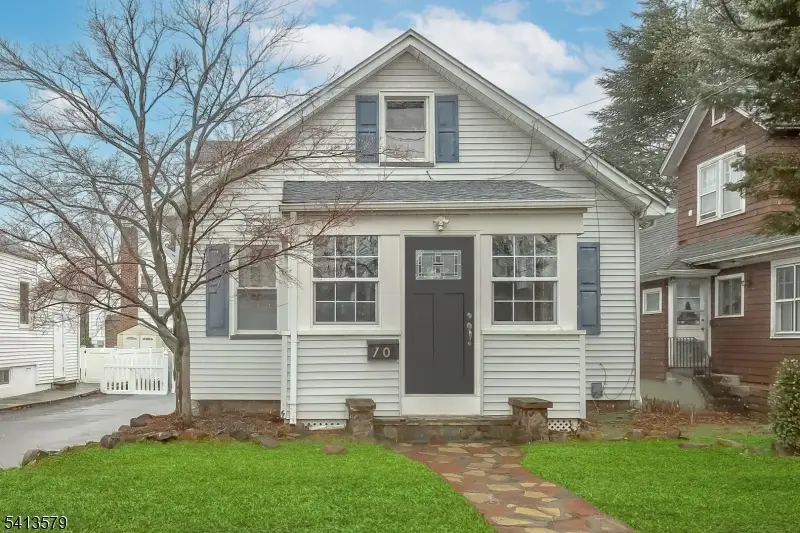 70 Valentine Rd, Bloomfield, NJ 07003 - #1