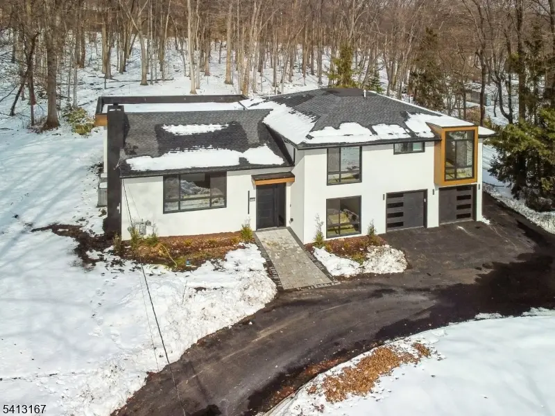 156 Park Rd, Parsippany Troy Hills, NJ 07054 - #1