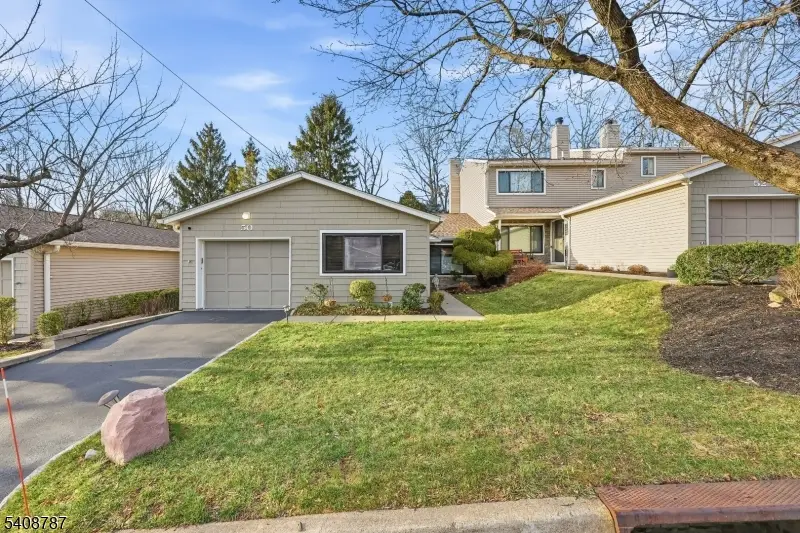 50 Glenview Dr, West Orange, NJ 07052 - #1