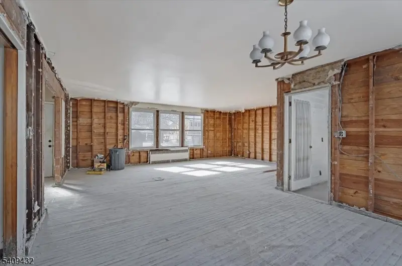 1200 Salem Ave, Hillside, NJ 07205 - #3