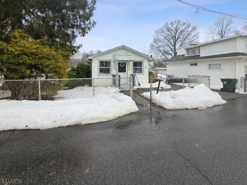 14 High St, Budd Lake, NJ 07828 - #2