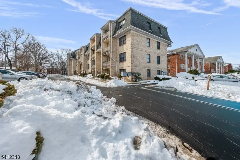 120 Westfield Ave #7A, Elizabeth, NJ 07208 - #2