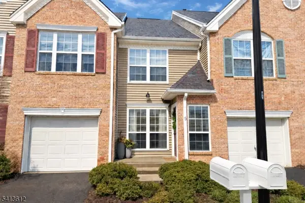5 Winters Court, Clark Twp., NJ 07066