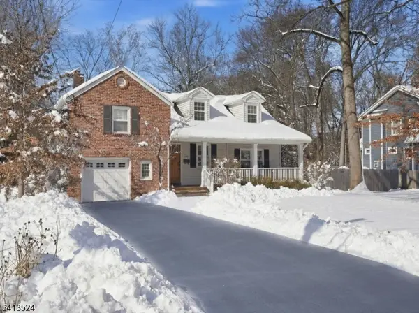 941 Harding St, Westfield Town, NJ 07090