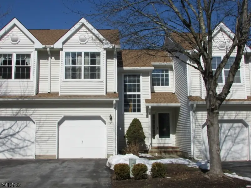 5 Weatherhill Rd, Hamburg, NJ 07419 - #1