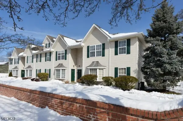 40 Chanda Ct #40, Clifton City, NJ 07012