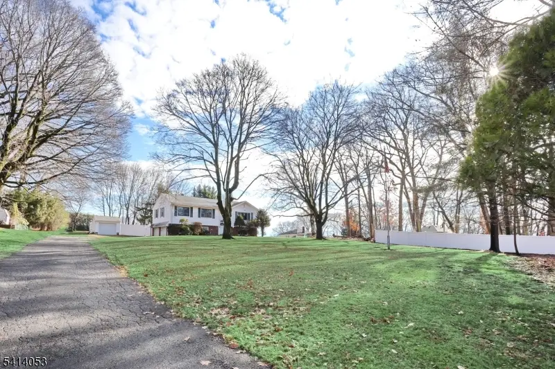 1400 Rr 208, Berlin, NJ 07508 - #3