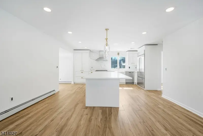 15 Glen Rd, Parsippany Troy Hills, NJ 07054 - #3