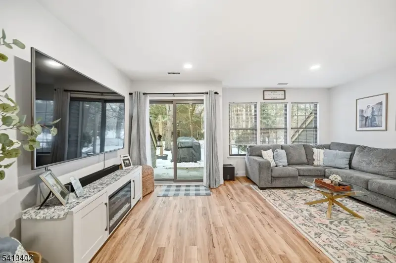 10 D New Bedford Rd #D, West Milford, NJ 07480 - #3