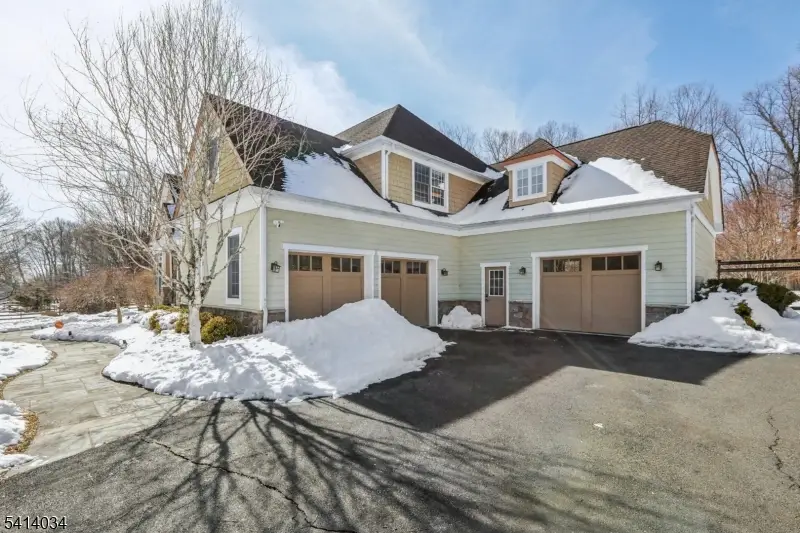 12 Cowie Rd, Chester, NJ 07930 - #3