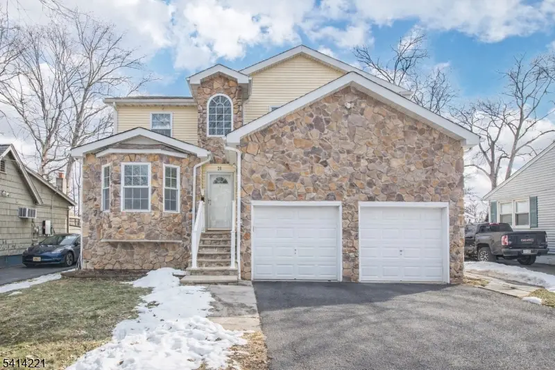 28 Lincoln Ave, Lake Hiawatha, NJ 07034 - #1