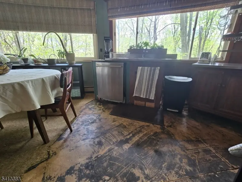 20 Wishing Well Rd, Blairstown, NJ 07832 - #3