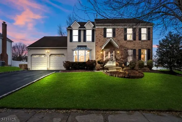 10 Gillian Dr, South Brunswick Twp., NJ 08824