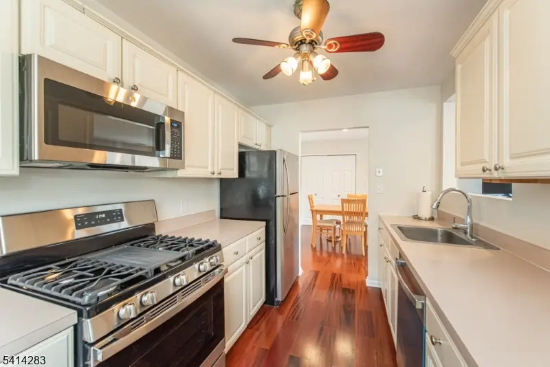 140 Sunrise Dr, Whippany, NJ 07981 - #2