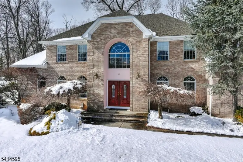 19 Woodshire Ter, Montville, NJ 07082 - #2