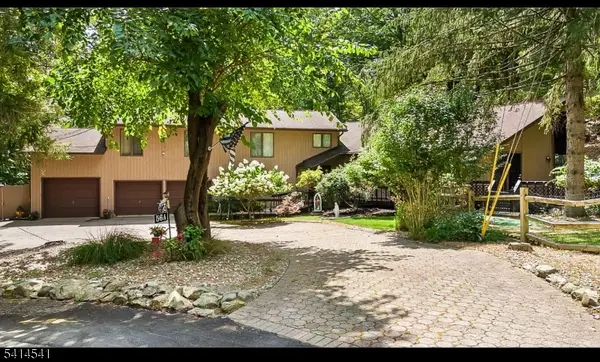 56A Sleepy Hollow Rd, Byram Twp., NJ 07821